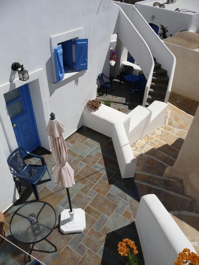 Floras Rooms&Studios Anafi Exterior foto